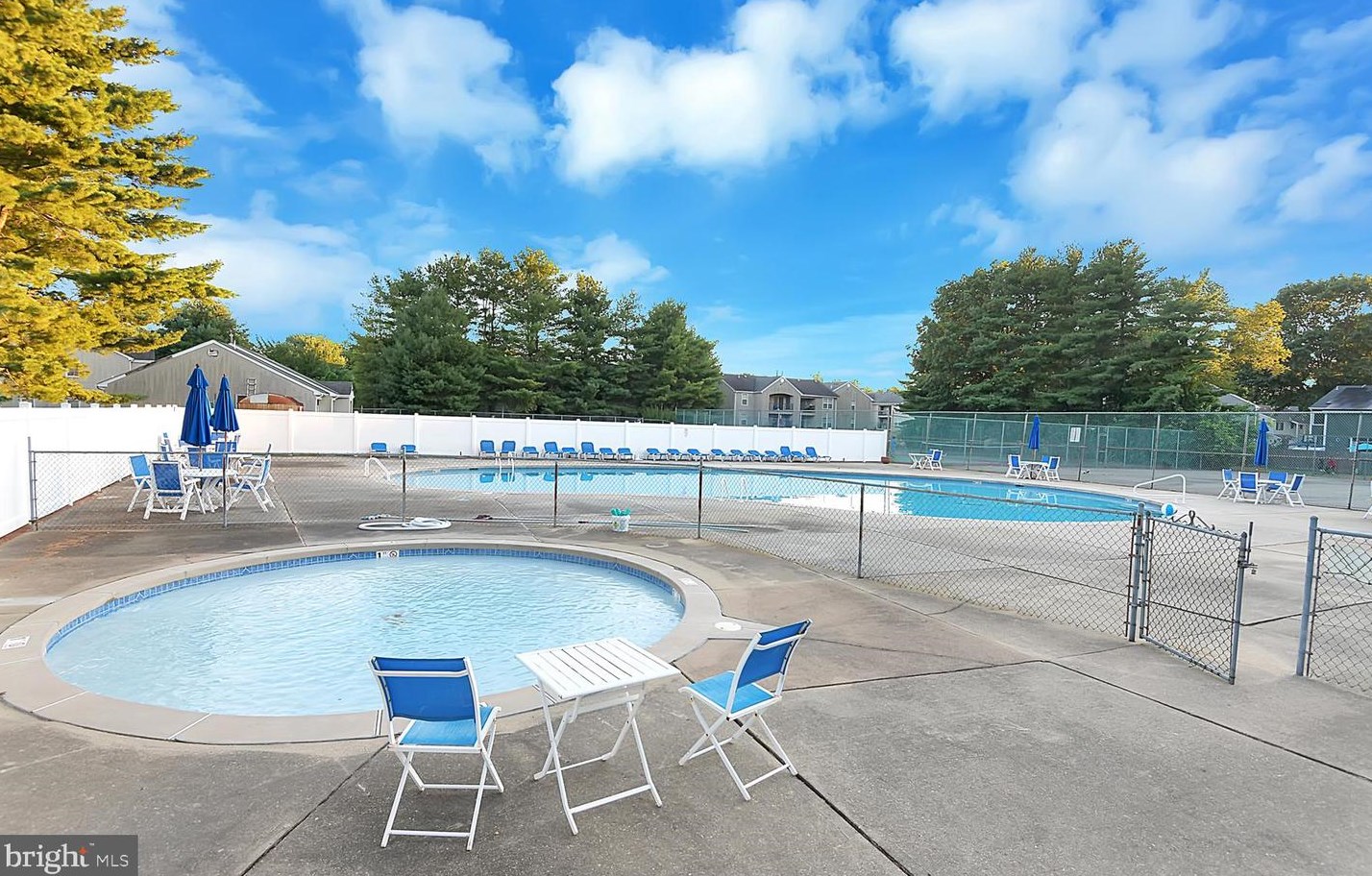 12 Miriam Ct, South Brunswick NJ 08810-1328 exterior