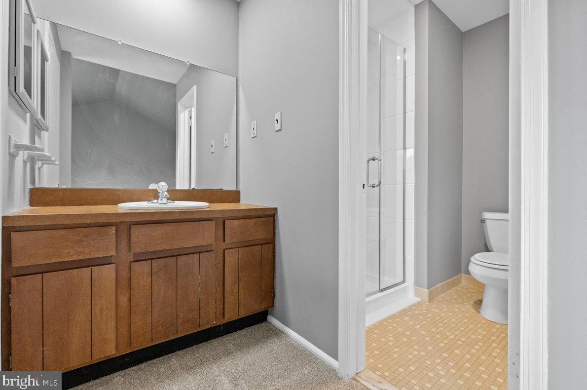 12 Miriam Ct, South Brunswick NJ 08810-1328 exterior