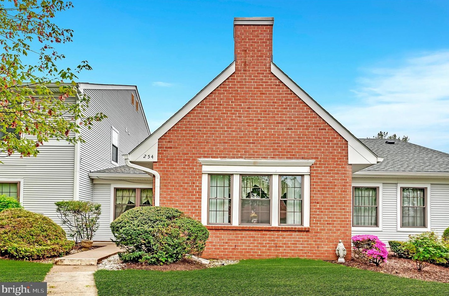 254 Wycoff Way, East Brunswick, NJ 08816-5649