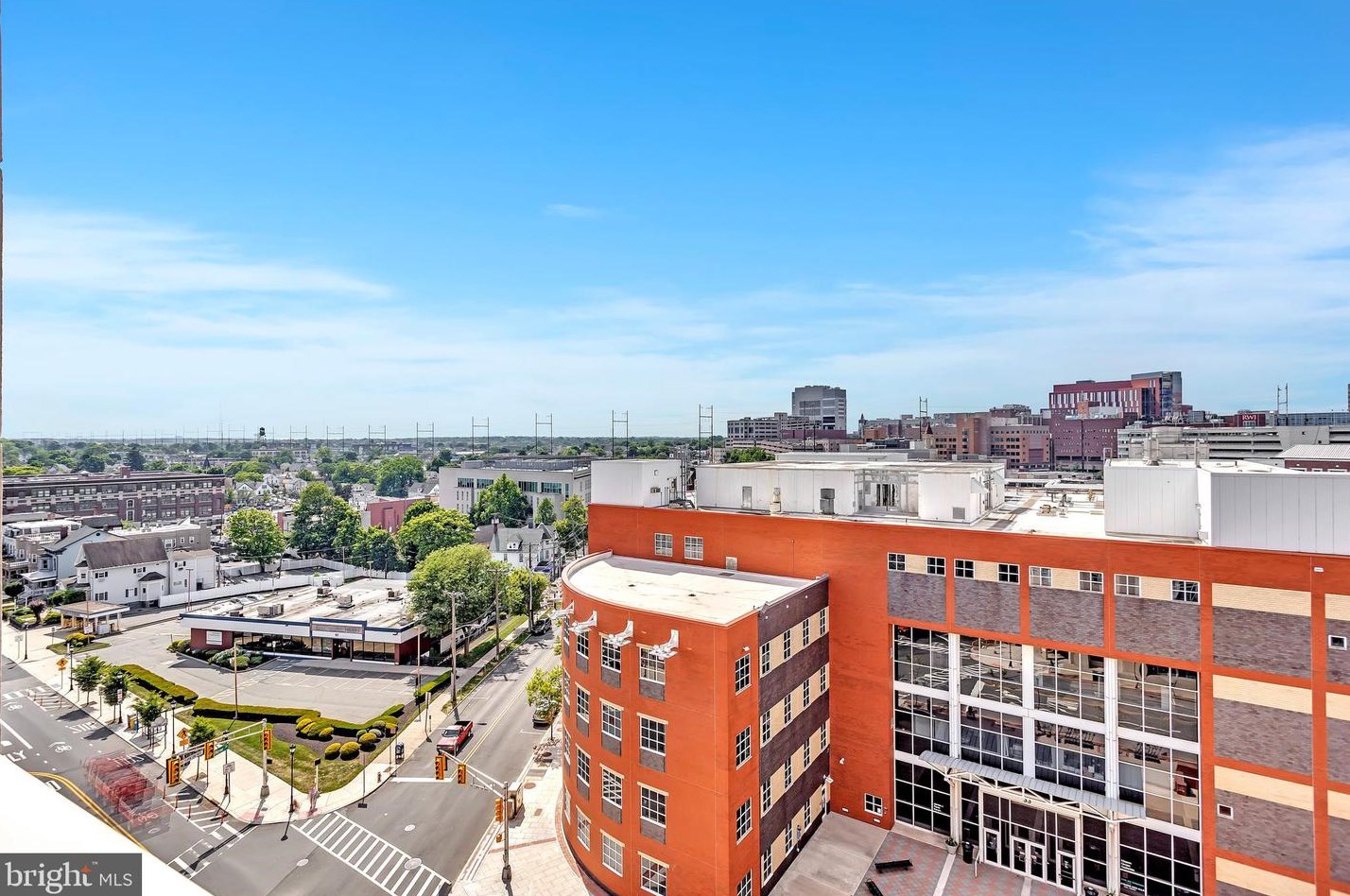 20 Livingston Ave, New Brunswick NJ  08901-1970 exterior