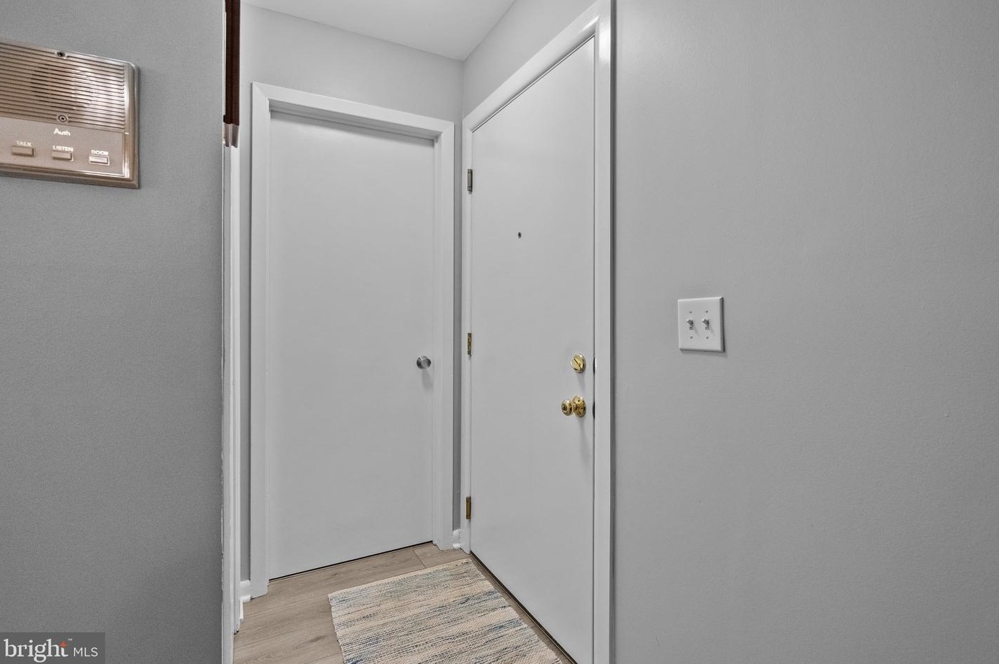 3122 Sayre Dr, Princeton, NJ 08540-5820