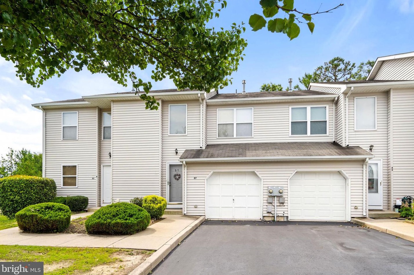 87 Vincent Ct, Tuckerton, NJ 08087-3033