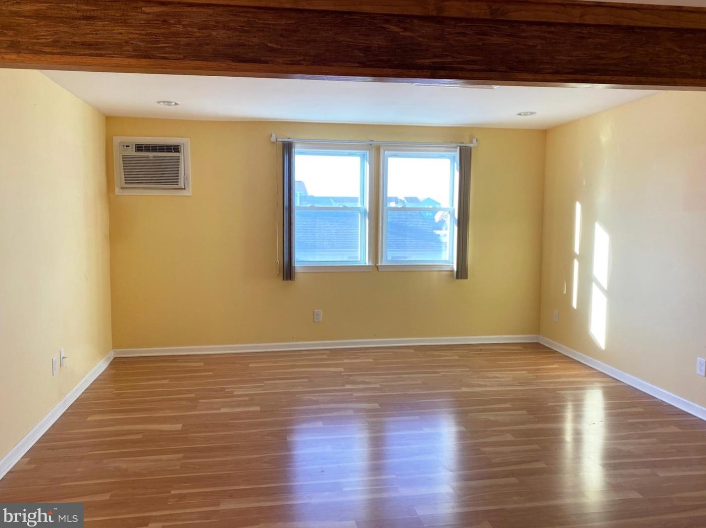 1064 Radio Rd, Tuckerton NJ  08087-1517 exterior