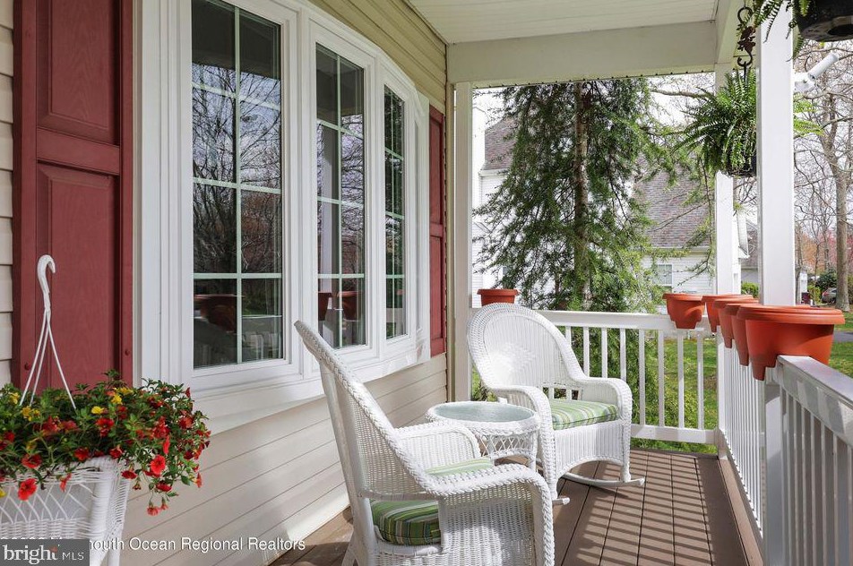 6 Country Woods Ln, Pine Beach, NJ 08741-1733