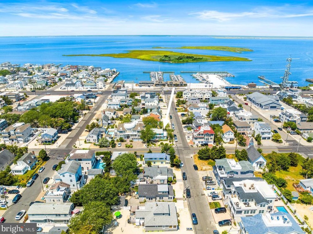 2214 Beach Ave, Long Beach Township NJ  08008-2450 exterior