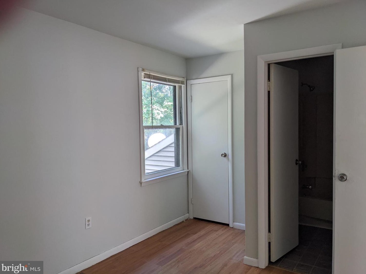 87 Scotch Pne Dr, Tuckerton NJ 08087-1859 exterior