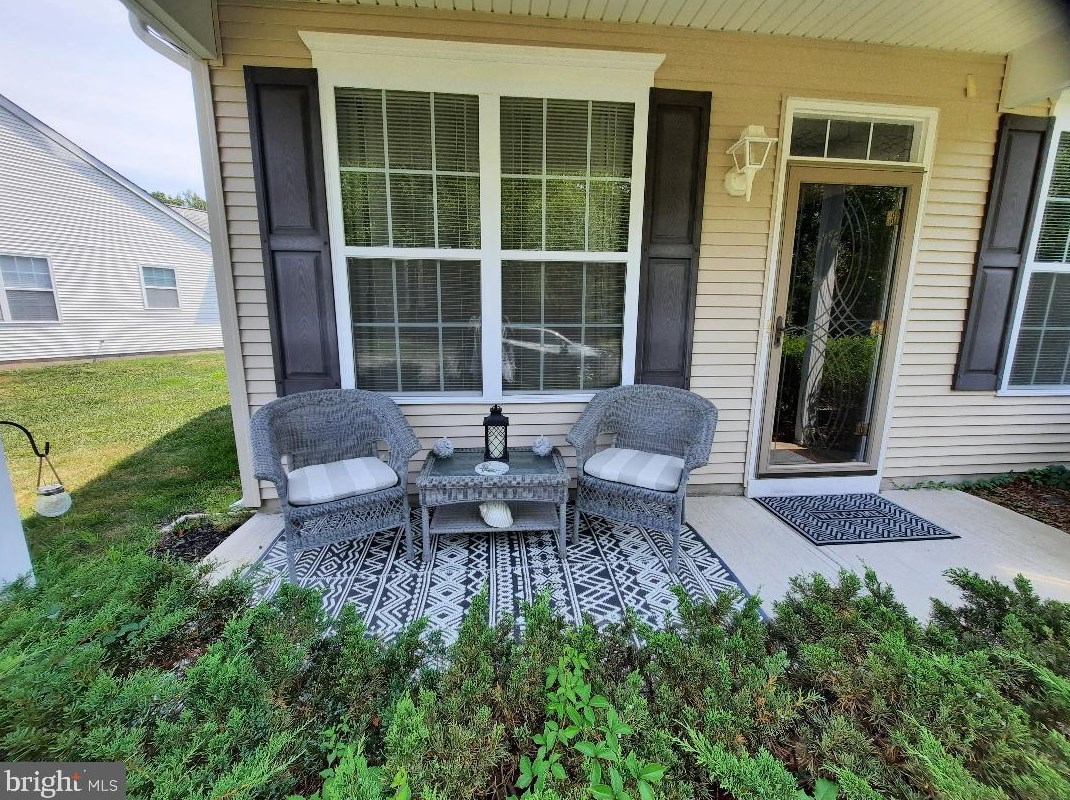 14 Crestview Ct, Tuckerton, NJ 08087