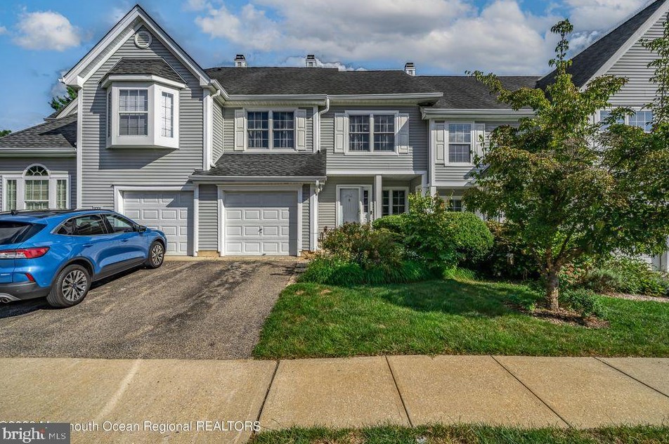 3702 Aqueduct Ct, Toms River, NJ 08755-1973