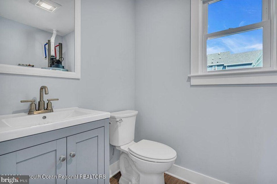 801 Middlesex St, Toms River NJ 08757-2521 exterior