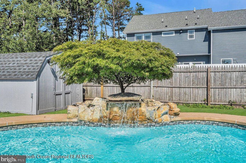 801 Middlesex St, Toms River NJ 08757-2521 exterior