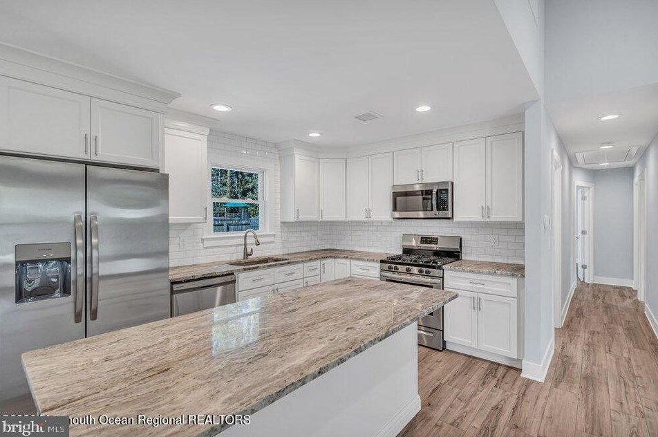 801 Middlesex St, Toms River NJ 08757-2521 exterior