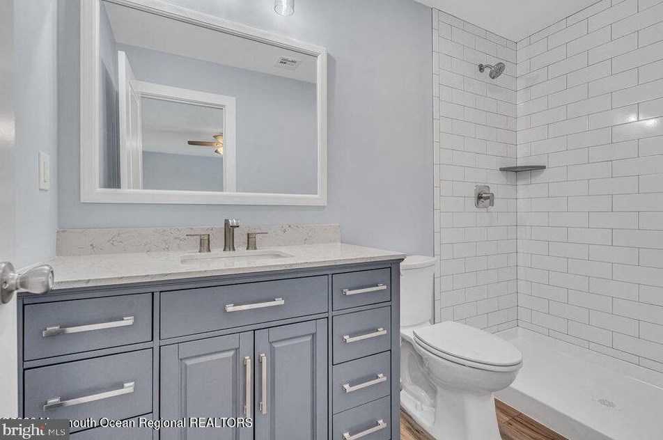 801 Middlesex St, Toms River NJ 08757-2521 exterior