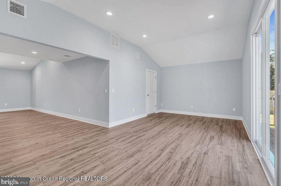 801 Middlesex St, Toms River NJ 08757-2521 exterior