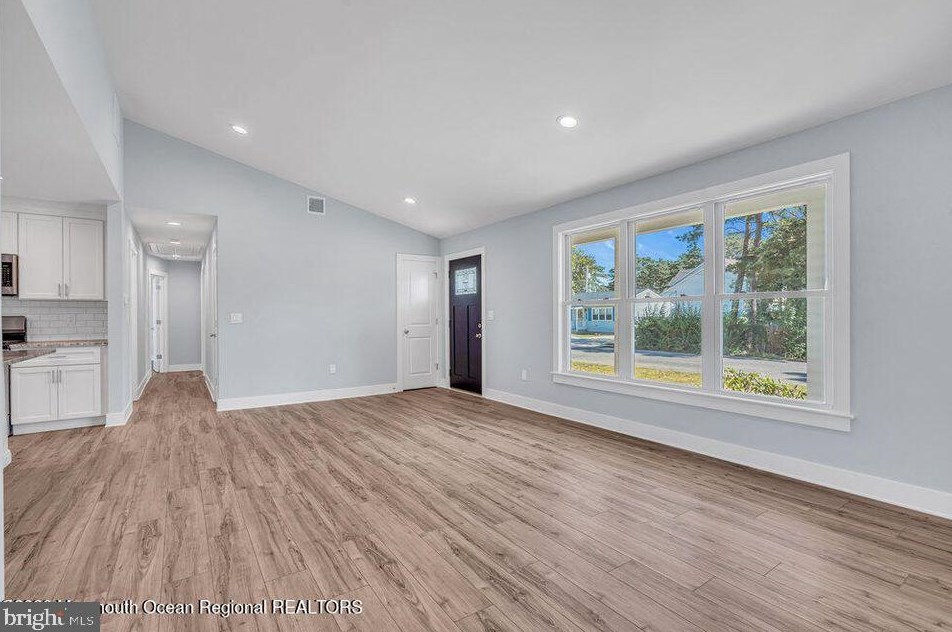 801 Middlesex St, Toms River NJ 08757-2521 exterior