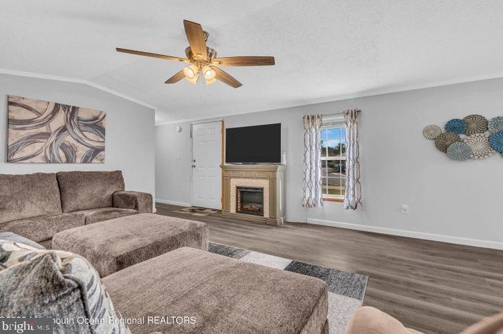 916 Peaceful Way, Toms River NJ  08755-1194 exterior
