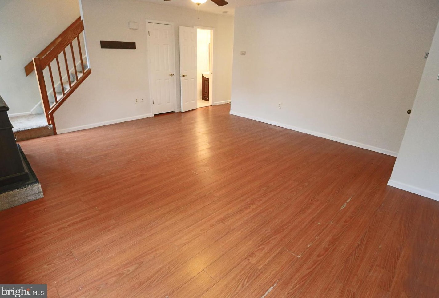 15 Cohanzick Ct, Tuckerton NJ  08087-3019 exterior