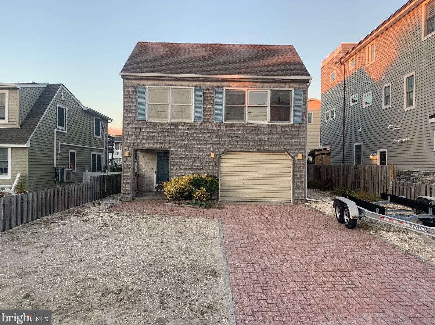 203 18th St, Long Beach Township, NJ 08008-4419