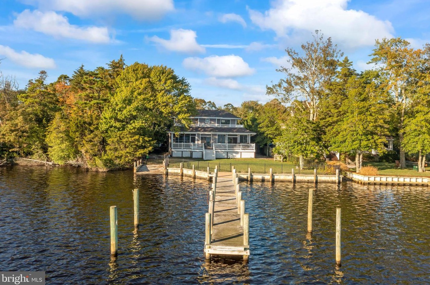 212 Harbor Inn Rd, Berkeley Township, NJ 08721