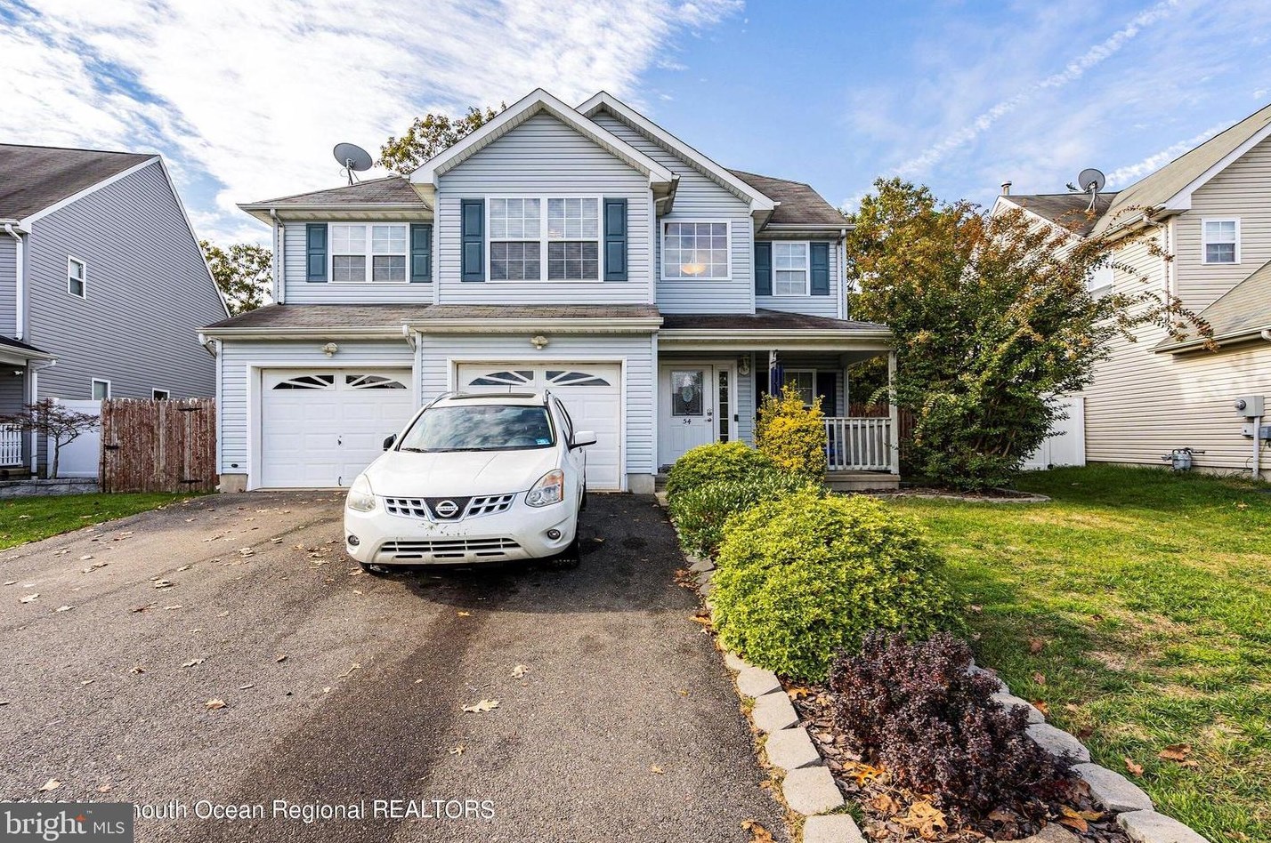 54 Marlin Ct, Berkeley Township, NJ 08721