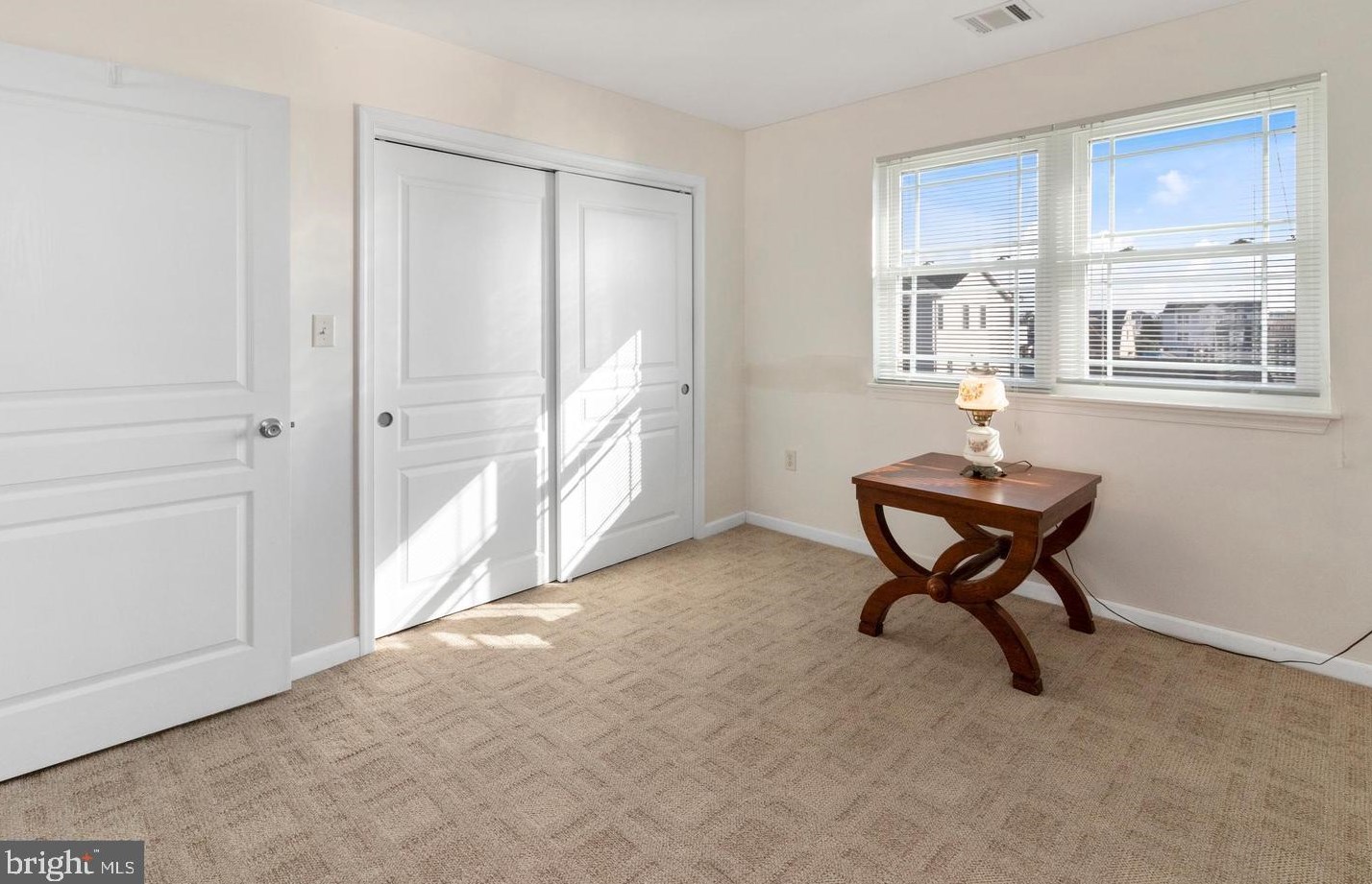 15 Louisiana Dr, Tuckerton NJ  08087-1021 exterior