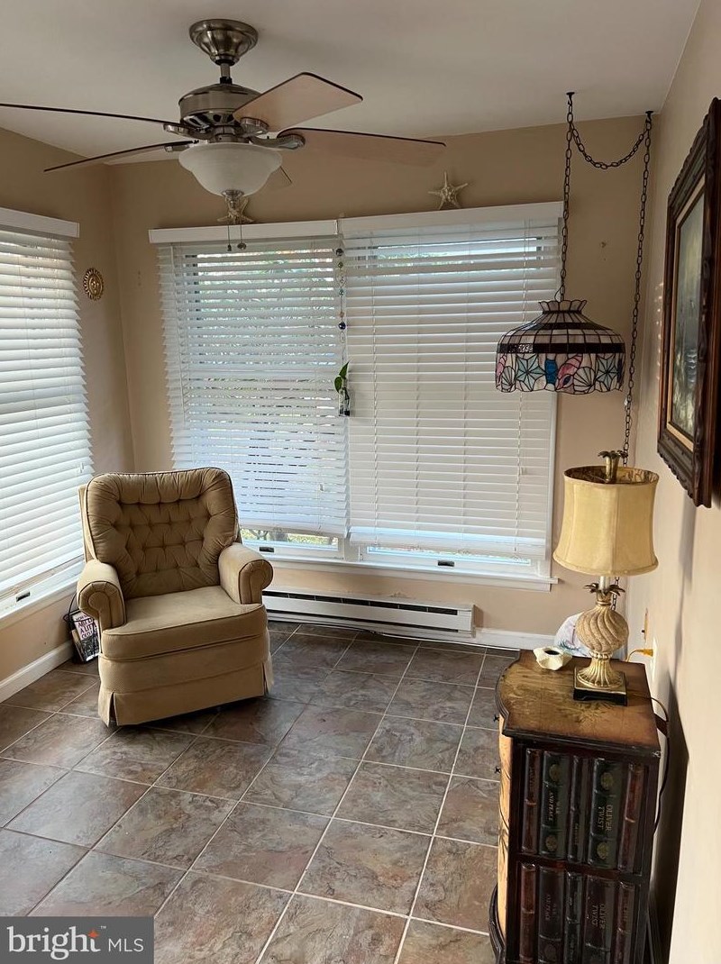 3 Orange Ave, Cedar Bonnet Island, NJ 08050