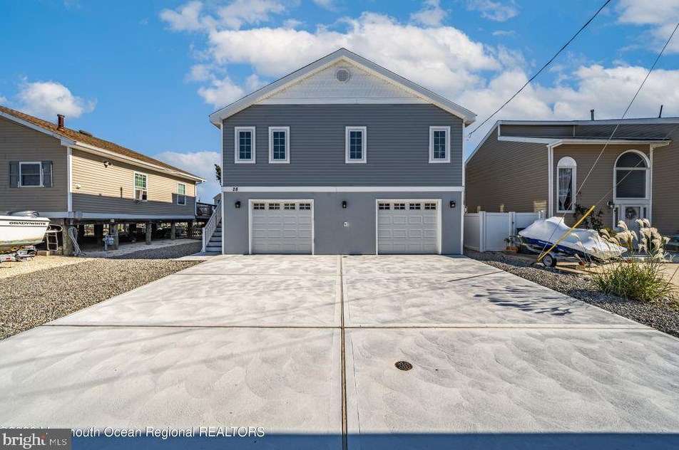 28 Ship Dr, Tuckerton, NJ 08087-1520