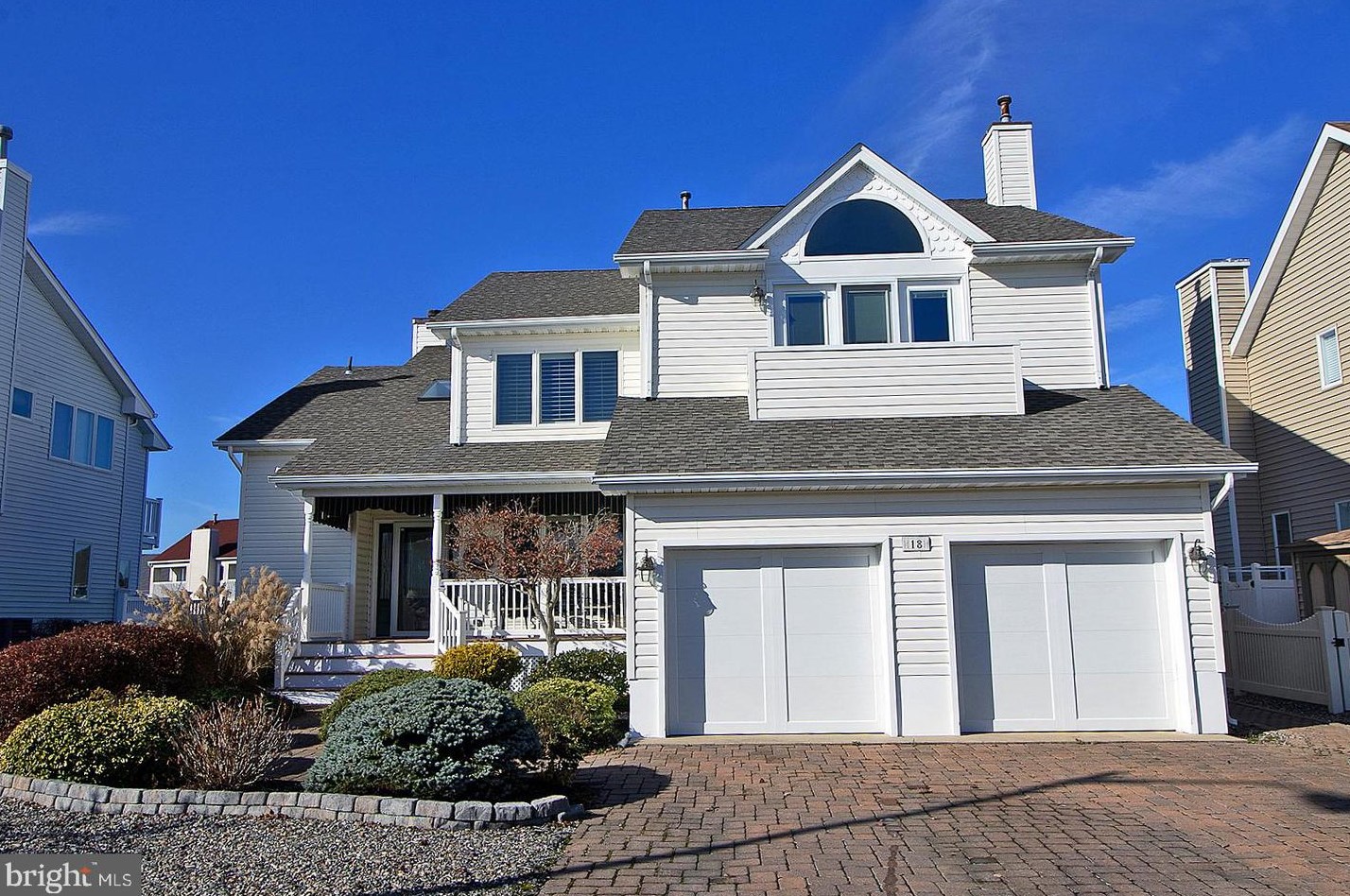 18 Centerboard Dr, Berkeley Township, NJ 08721