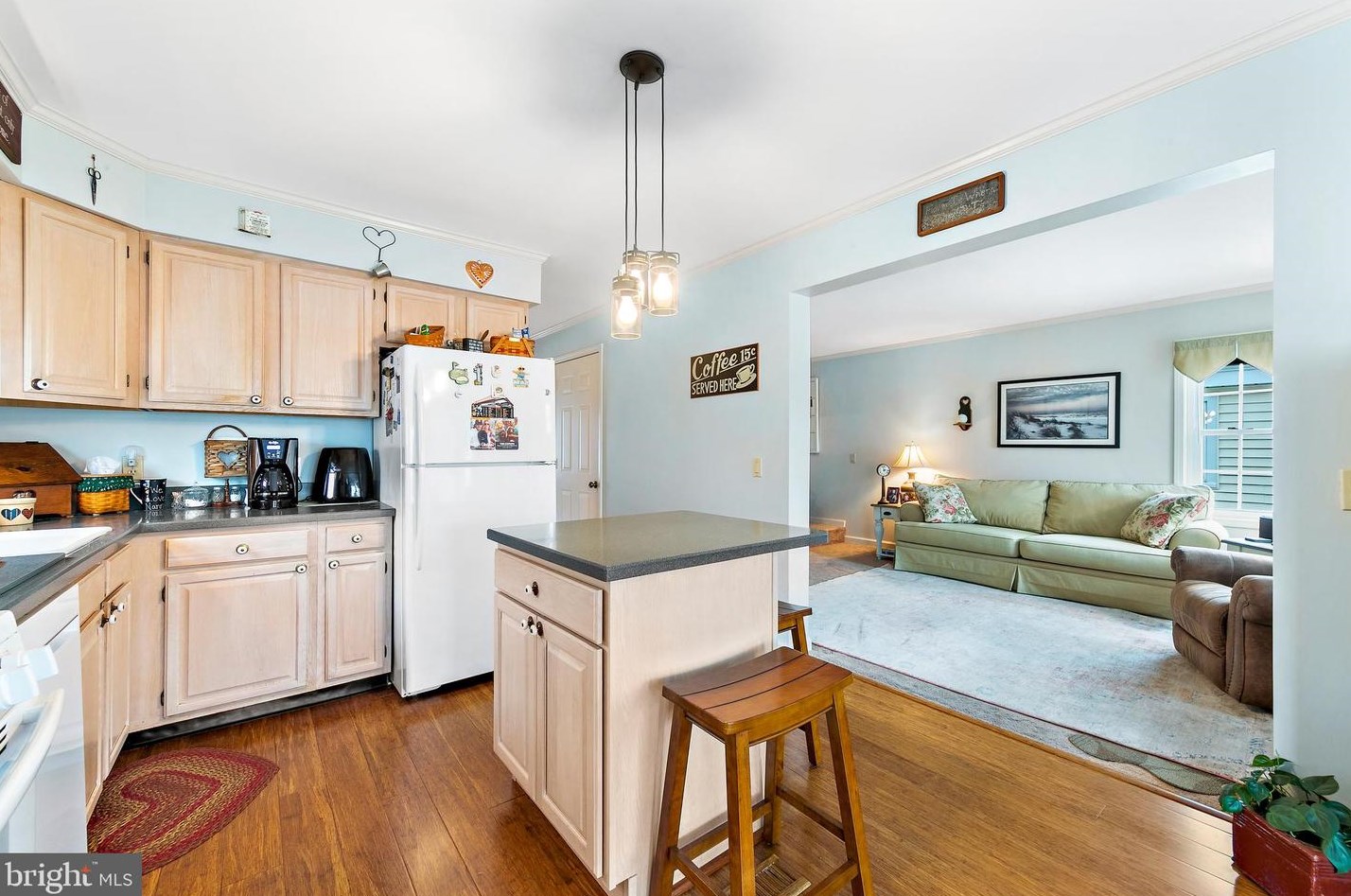 102 26th St, Long Beach Township NJ  08008-4207 exterior