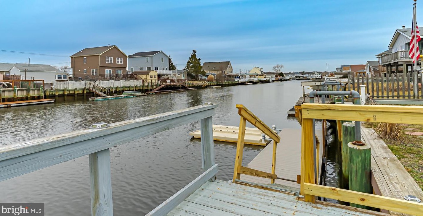 119 Ensign Dr, Tuckerton NJ  08087-1559 exterior