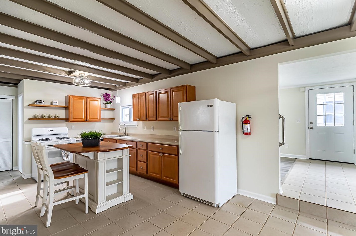 119 Ensign Dr, Tuckerton NJ  08087-1559 exterior