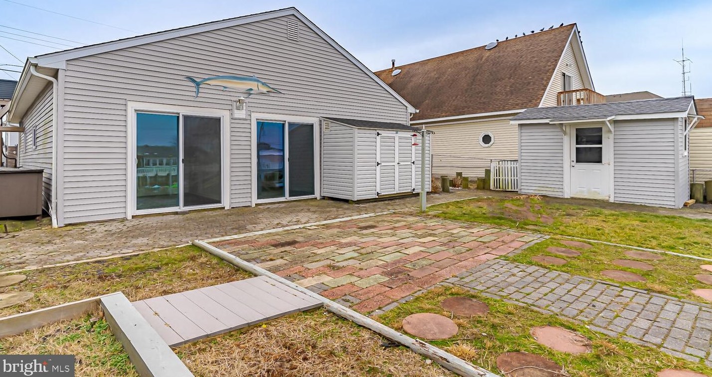 119 Ensign Dr, Tuckerton NJ  08087-1559 exterior