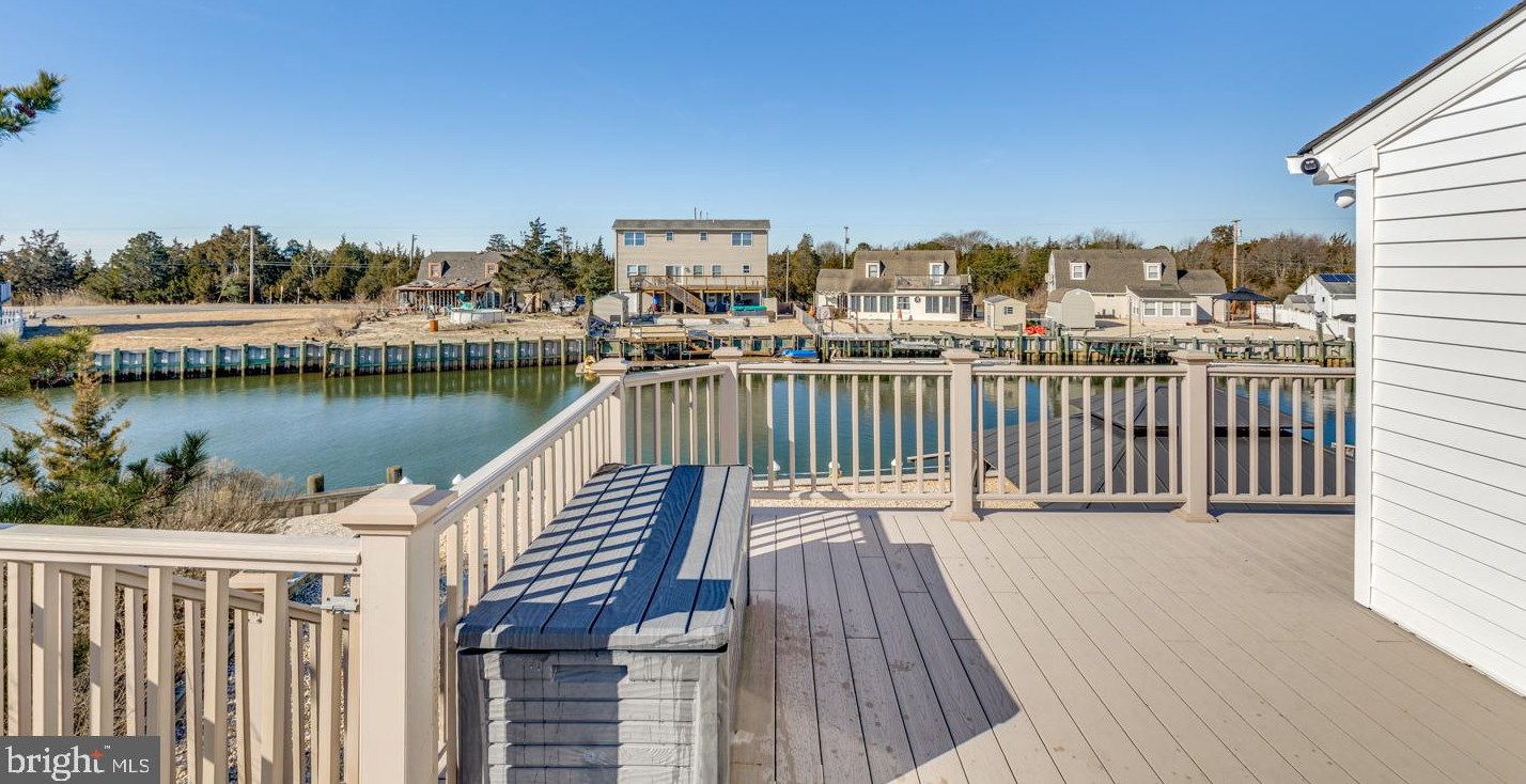 10 Kentucky Dr, Tuckerton NJ  08087-1035 exterior
