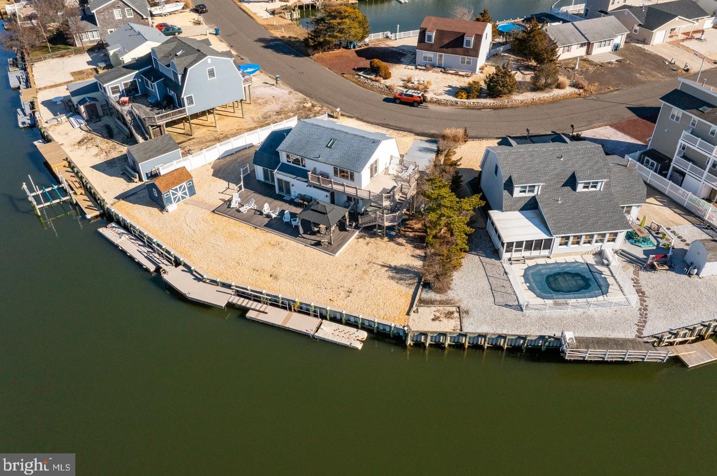 10 Kentucky Dr, Tuckerton NJ  08087-1035 exterior