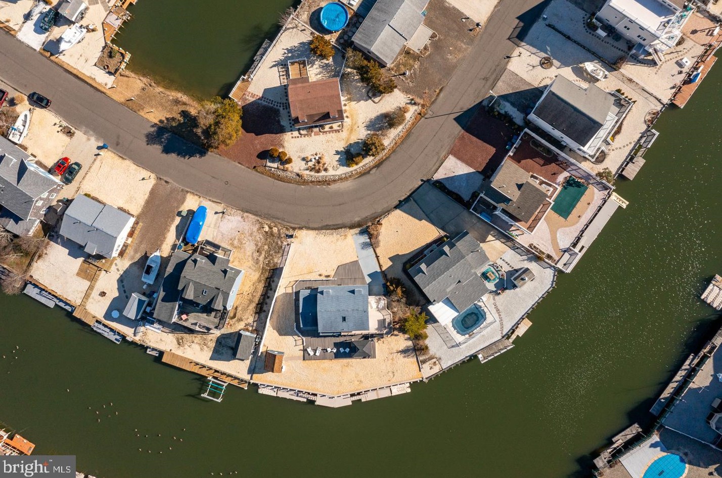 10 Kentucky Dr, Tuckerton NJ  08087-1035 exterior