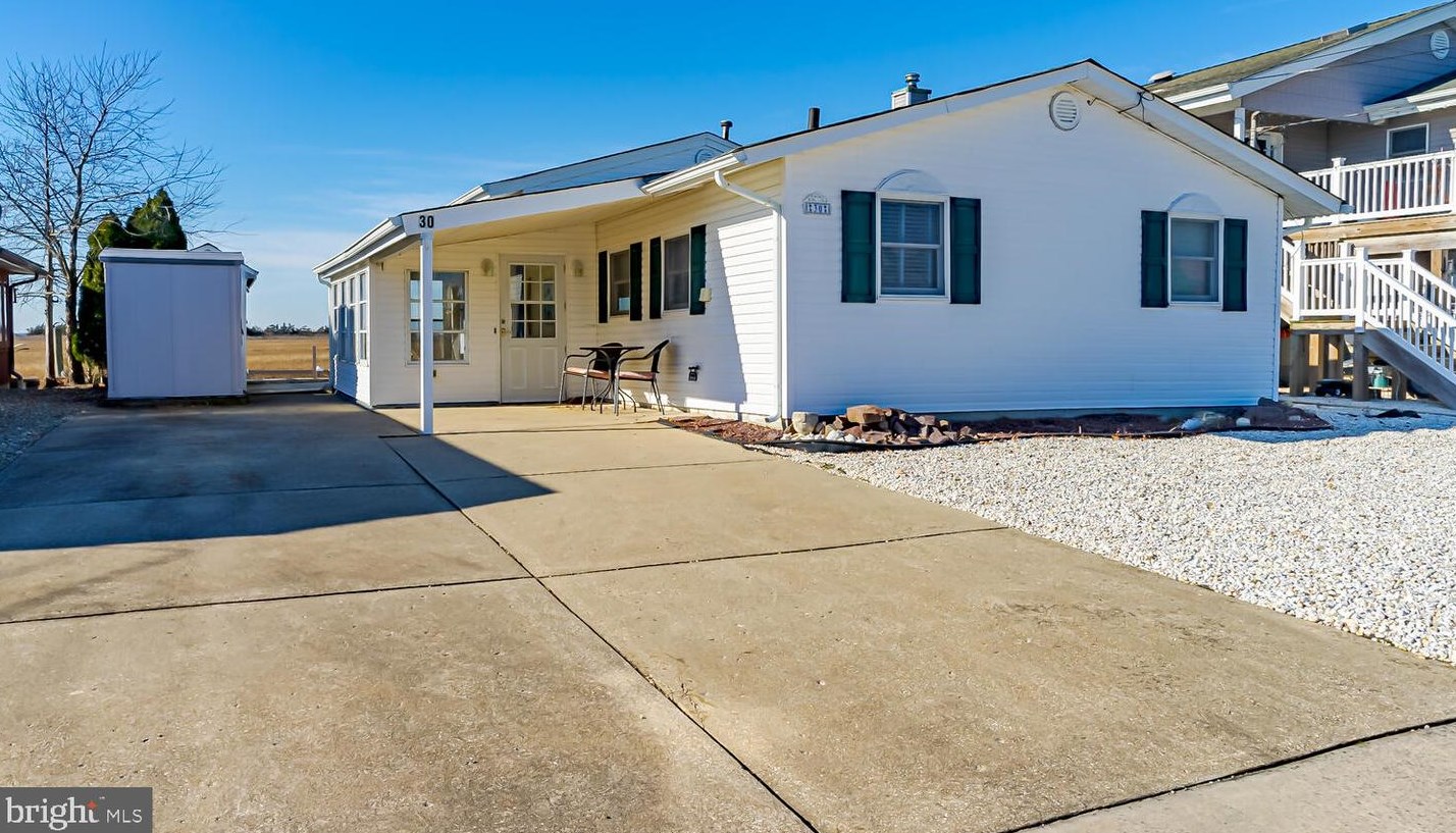 30 Portland Dr, Tuckerton NJ  08087-1213 exterior