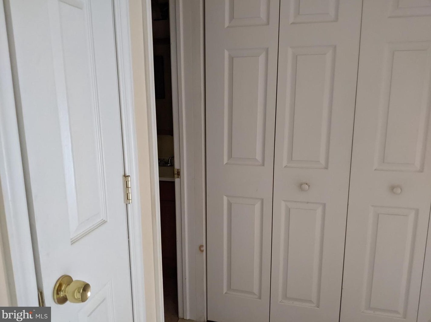 7 Pin Oak Ln, Tuckerton NJ  08087-1853 exterior