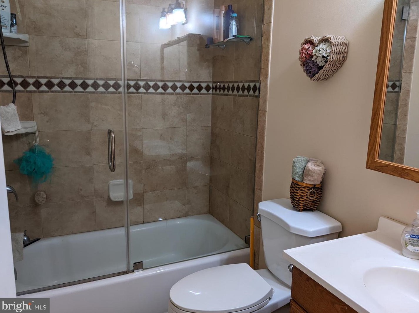 7 Pin Oak Ln, Tuckerton NJ  08087-1853 exterior