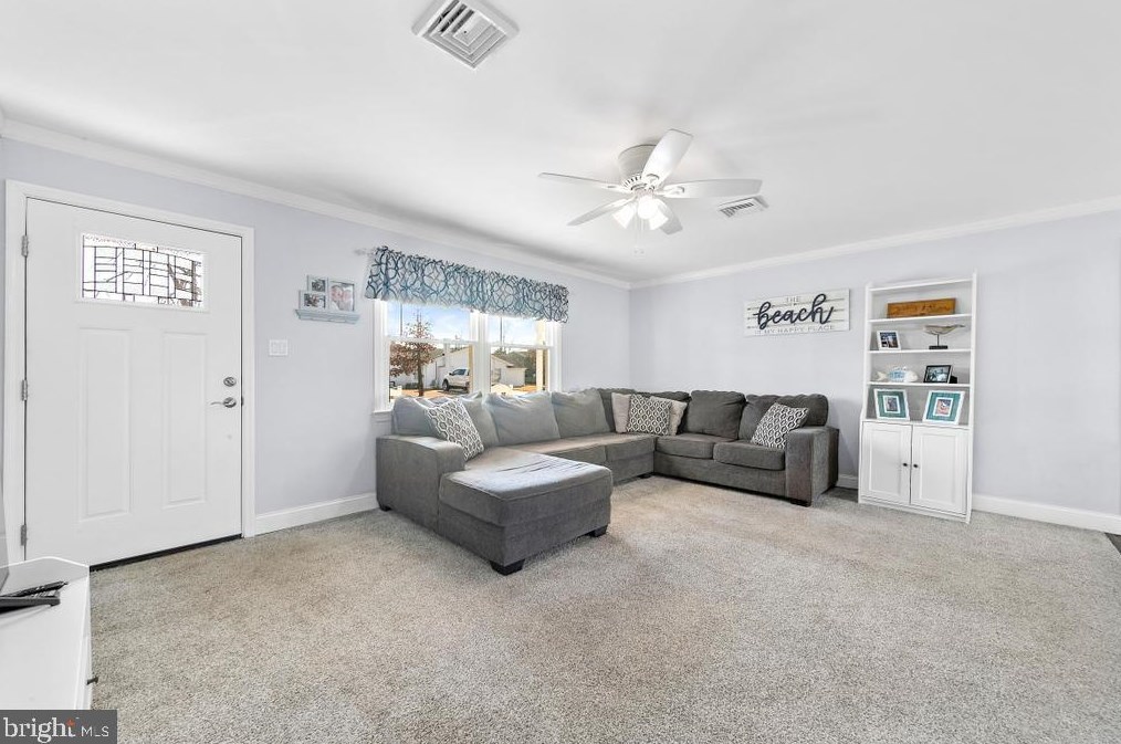 403 5th St, Waretown NJ  08758-2917 exterior