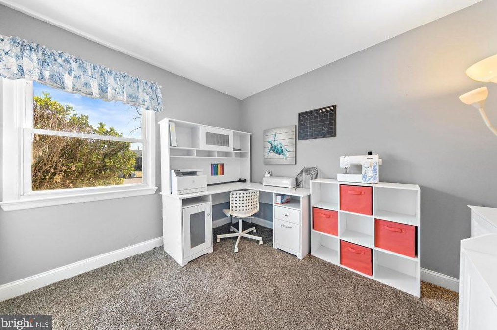 403 5th St, Waretown NJ  08758-2917 exterior