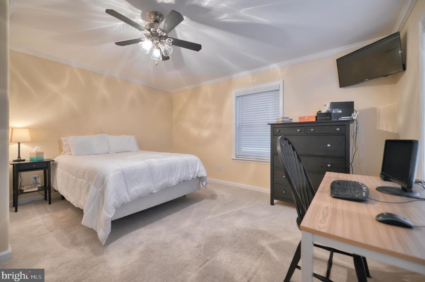 25 Schuylkill Rd, Tuckerton NJ  08087-1127 exterior