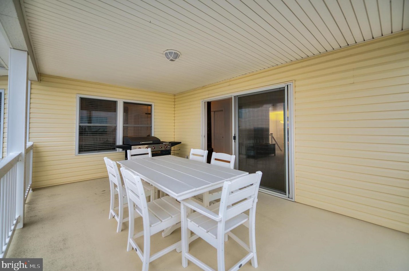 25 Schuylkill Rd, Tuckerton NJ  08087-1127 exterior