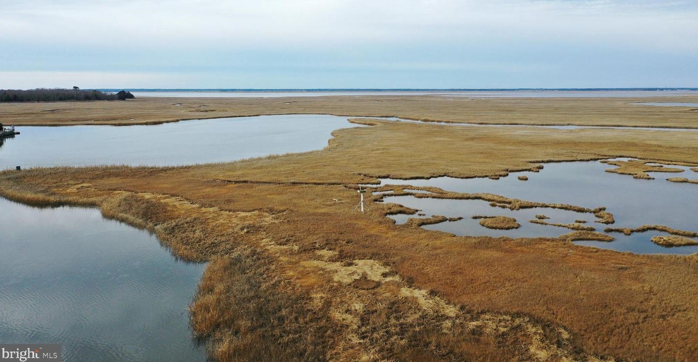 25 Schuylkill Rd, Tuckerton NJ  08087-1127 exterior