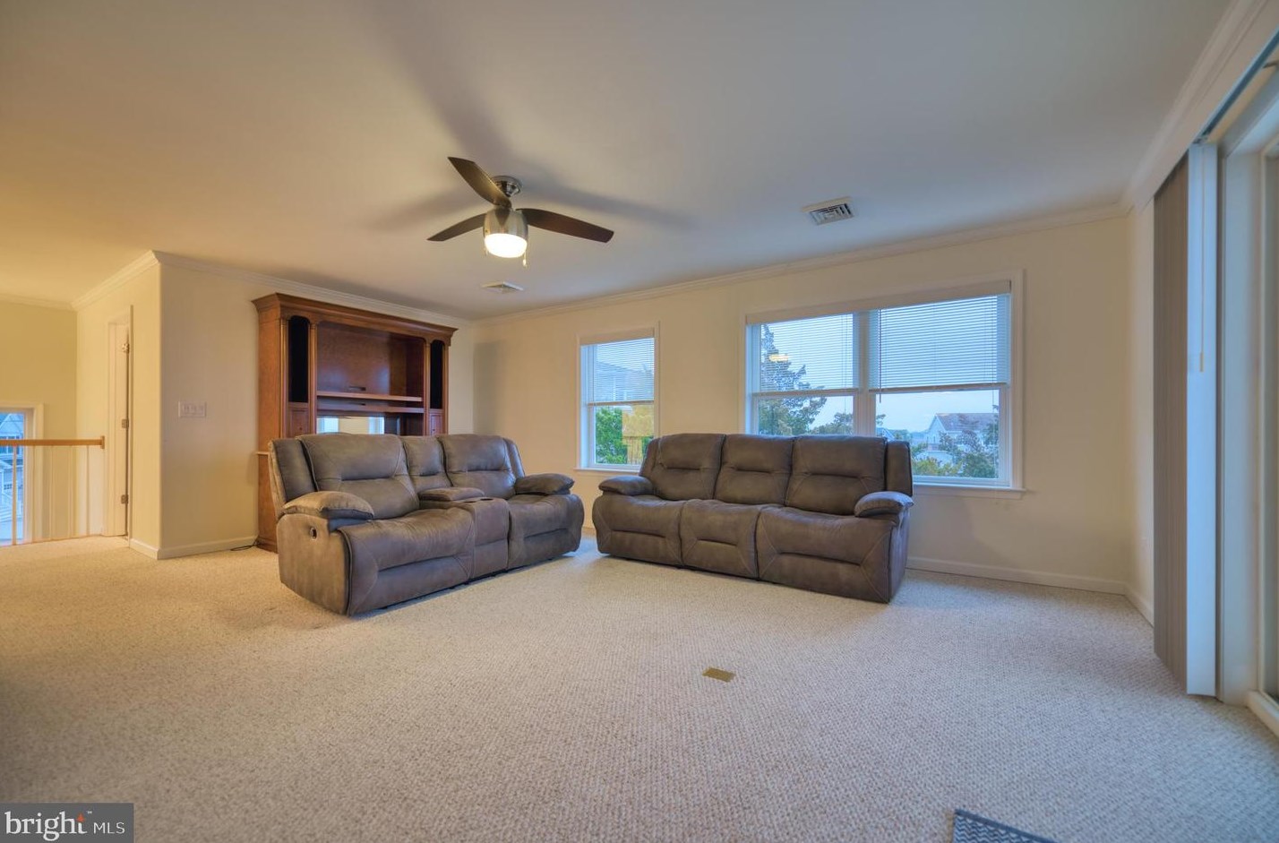 25 Schuylkill Rd, Tuckerton NJ  08087-1127 exterior