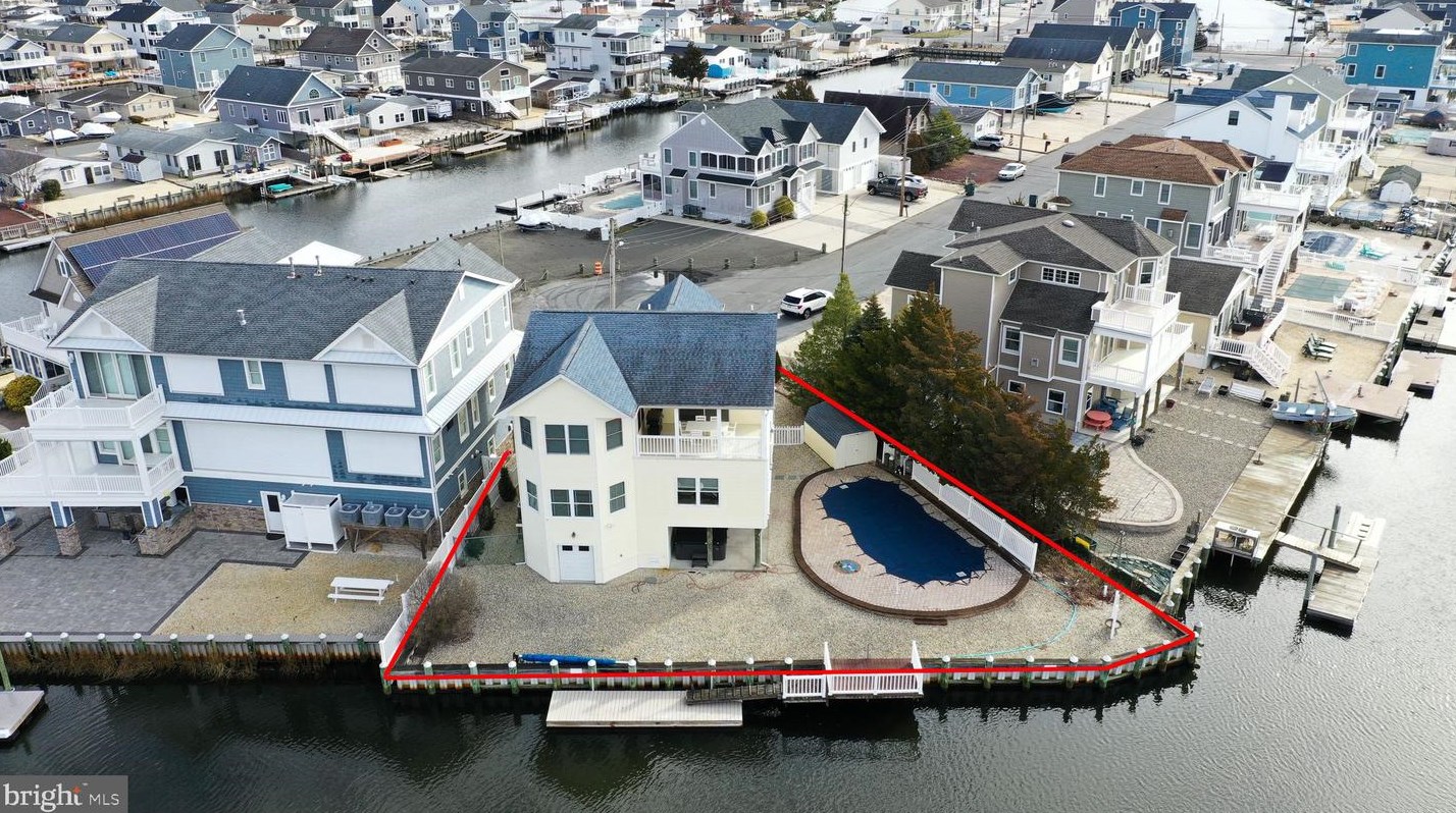 25 Schuylkill Rd, Tuckerton NJ  08087-1127 exterior