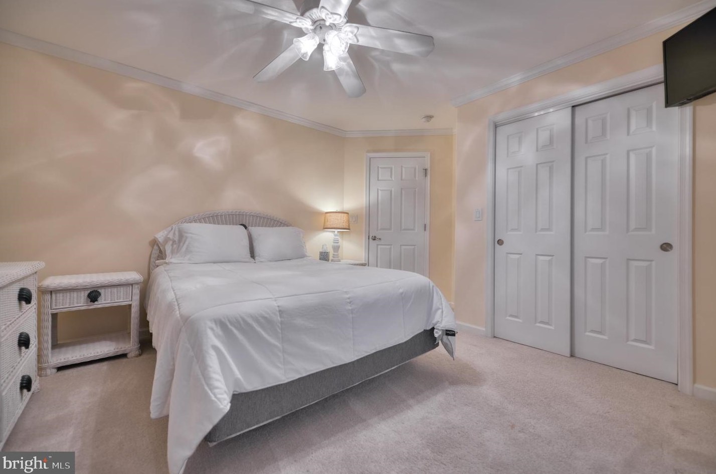 25 Schuylkill Rd, Tuckerton NJ  08087-1127 exterior