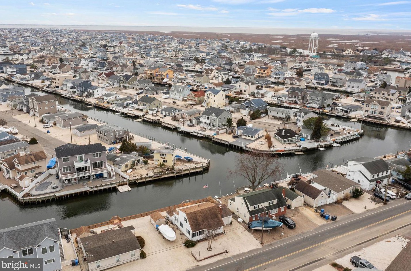 45 Jonathan Dr, Cedar Bonnet Island, NJ 08050