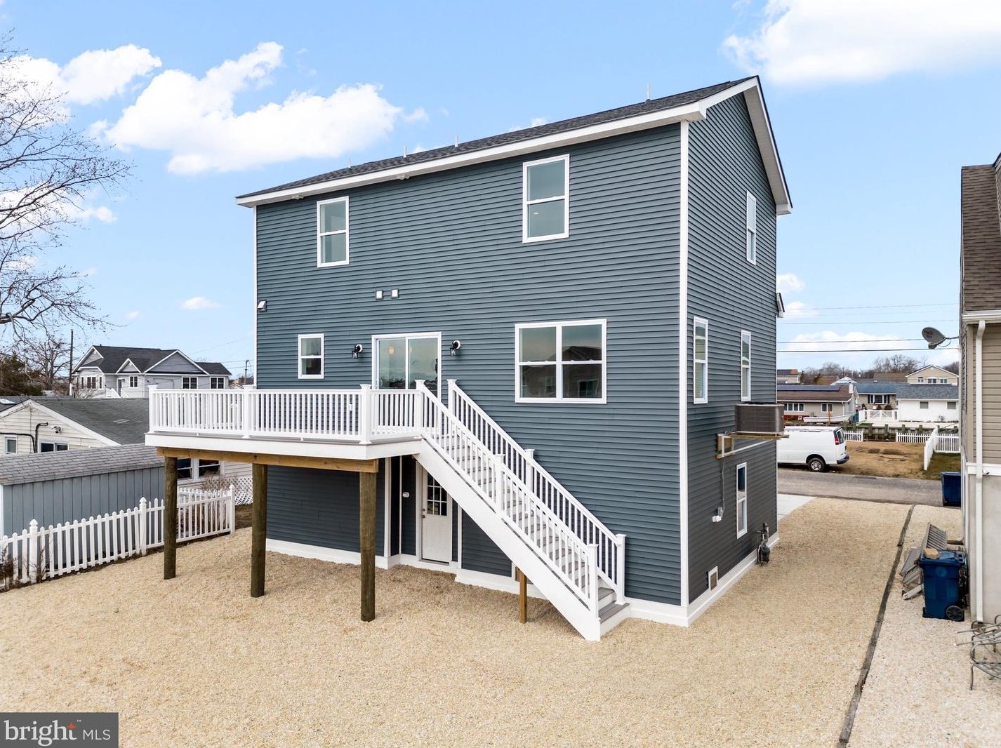 27 Brig Dr, Tuckerton NJ  08087-1618 exterior