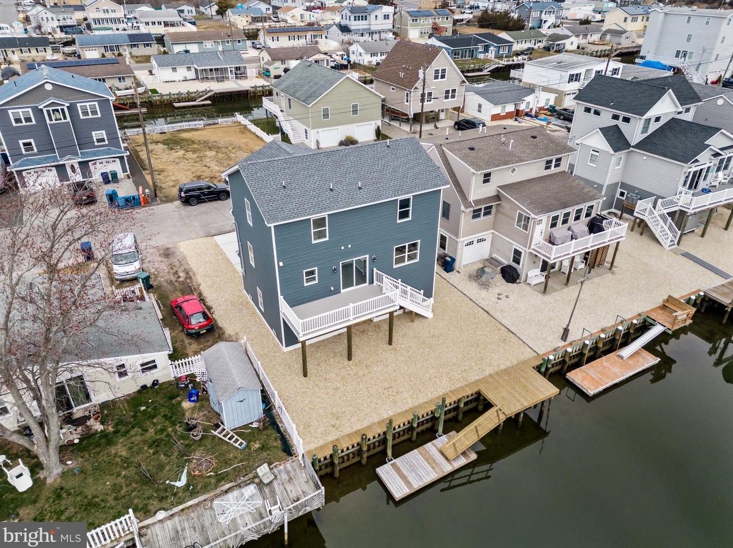 27 Brig Dr, Tuckerton NJ  08087-1618 exterior