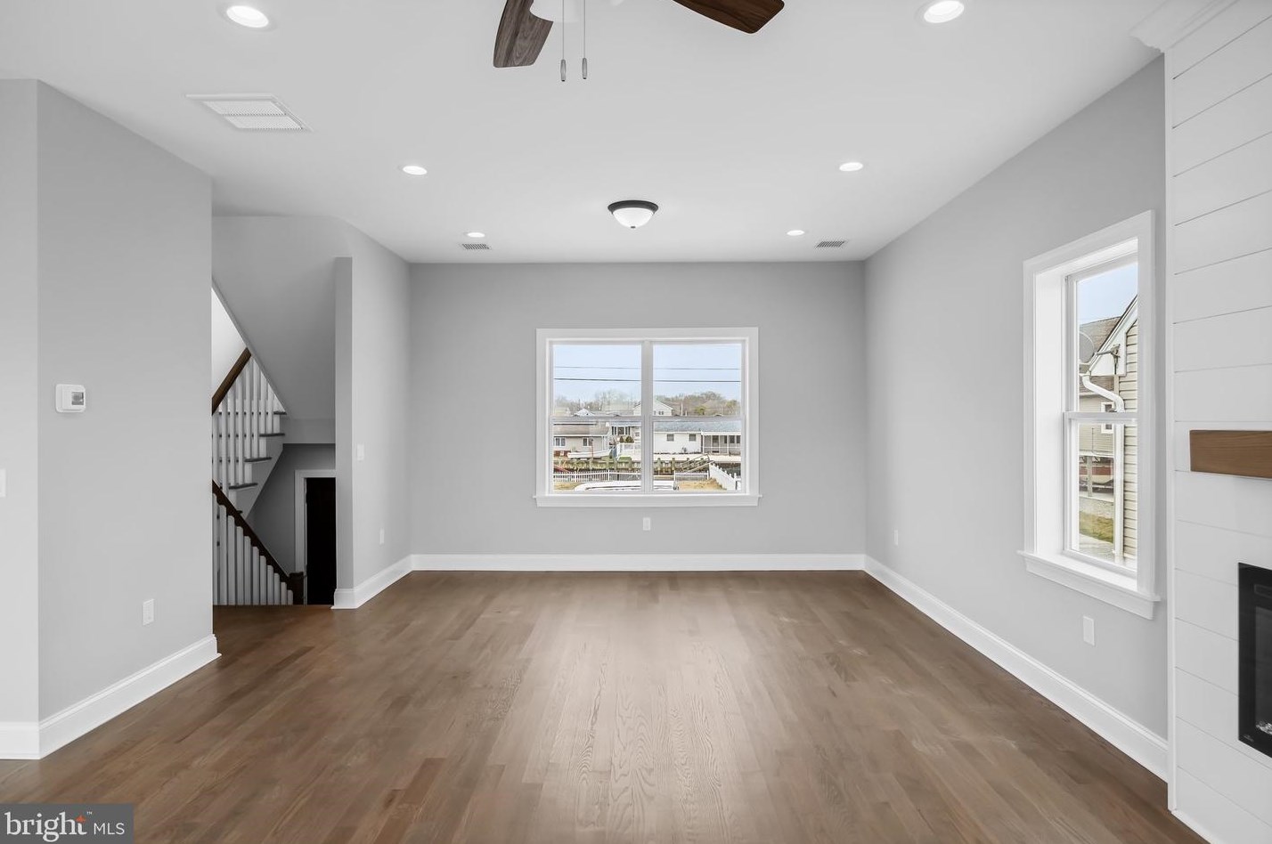 27 Brig Dr, Tuckerton NJ  08087-1618 exterior