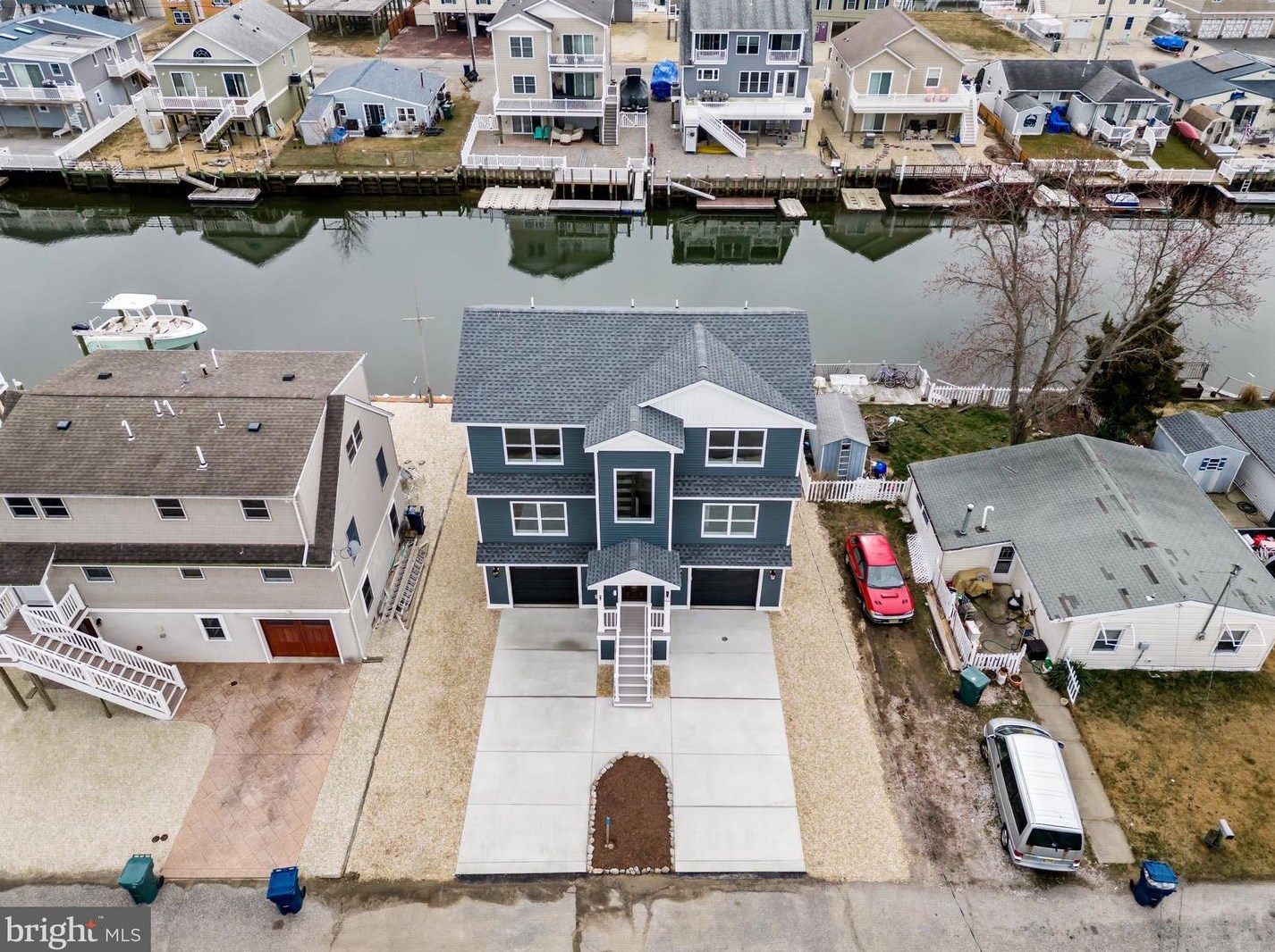 27 Brig Dr, Tuckerton NJ  08087-1618 exterior